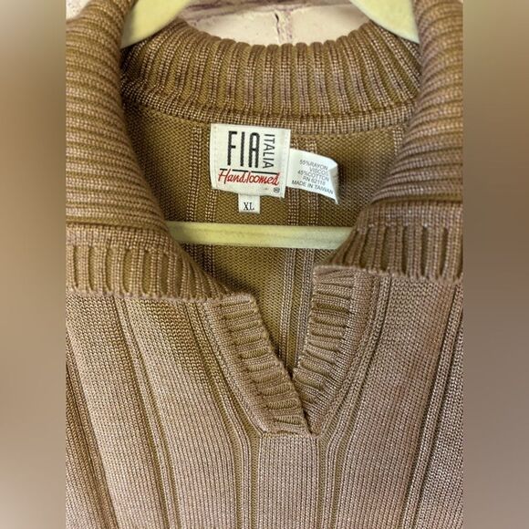 VINTAGE Fia Italia Caramel Tan Handloomed Preppy Academia Knit Sweater Size XL - Picture 2 of 8